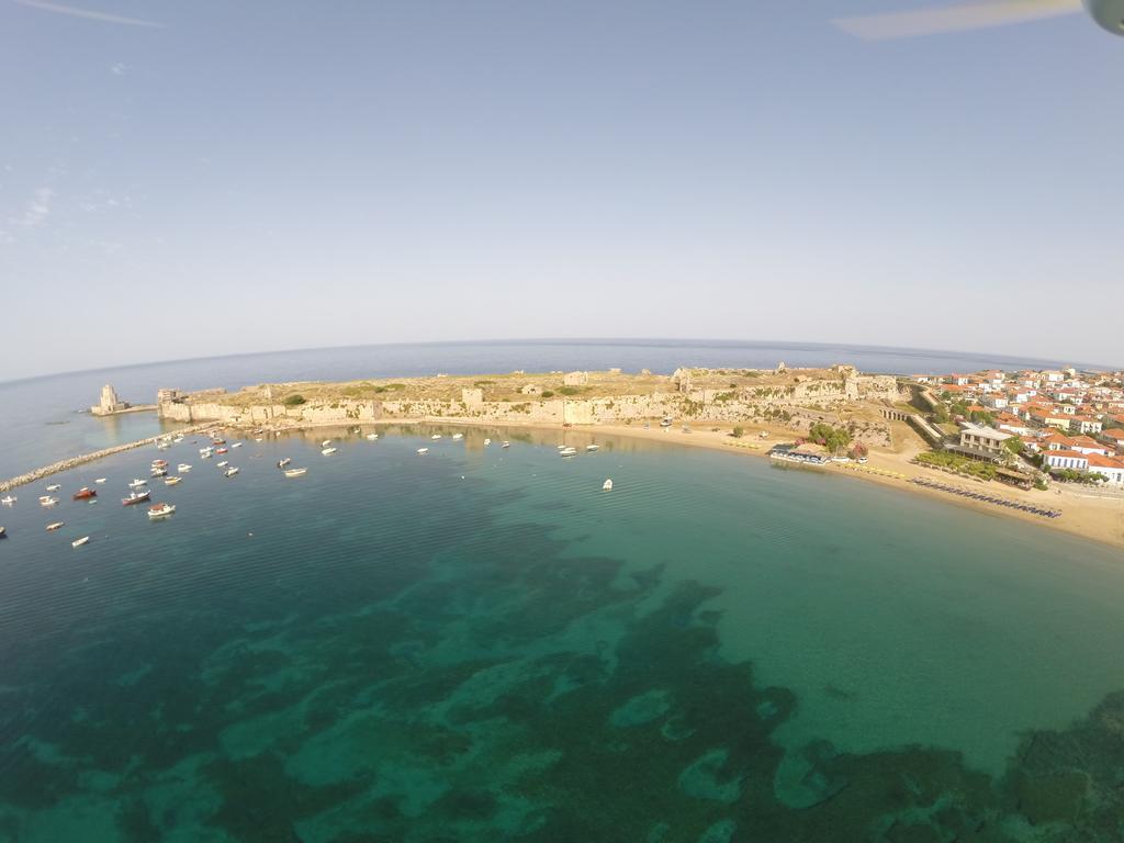 Methoni Beach Hotel Экстерьер фото