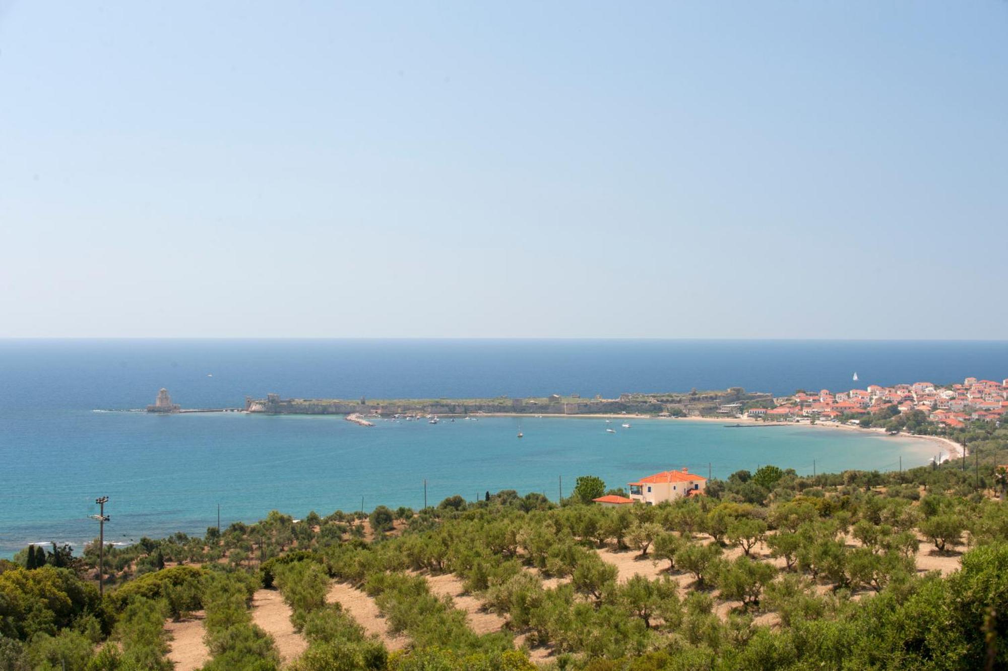 Methoni Beach Hotel Экстерьер фото