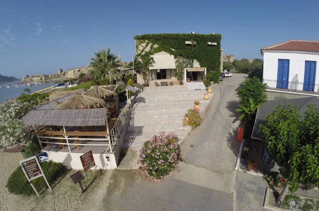 Methoni Beach Hotel Экстерьер фото