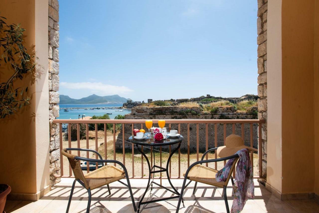 Methoni Beach Hotel Экстерьер фото